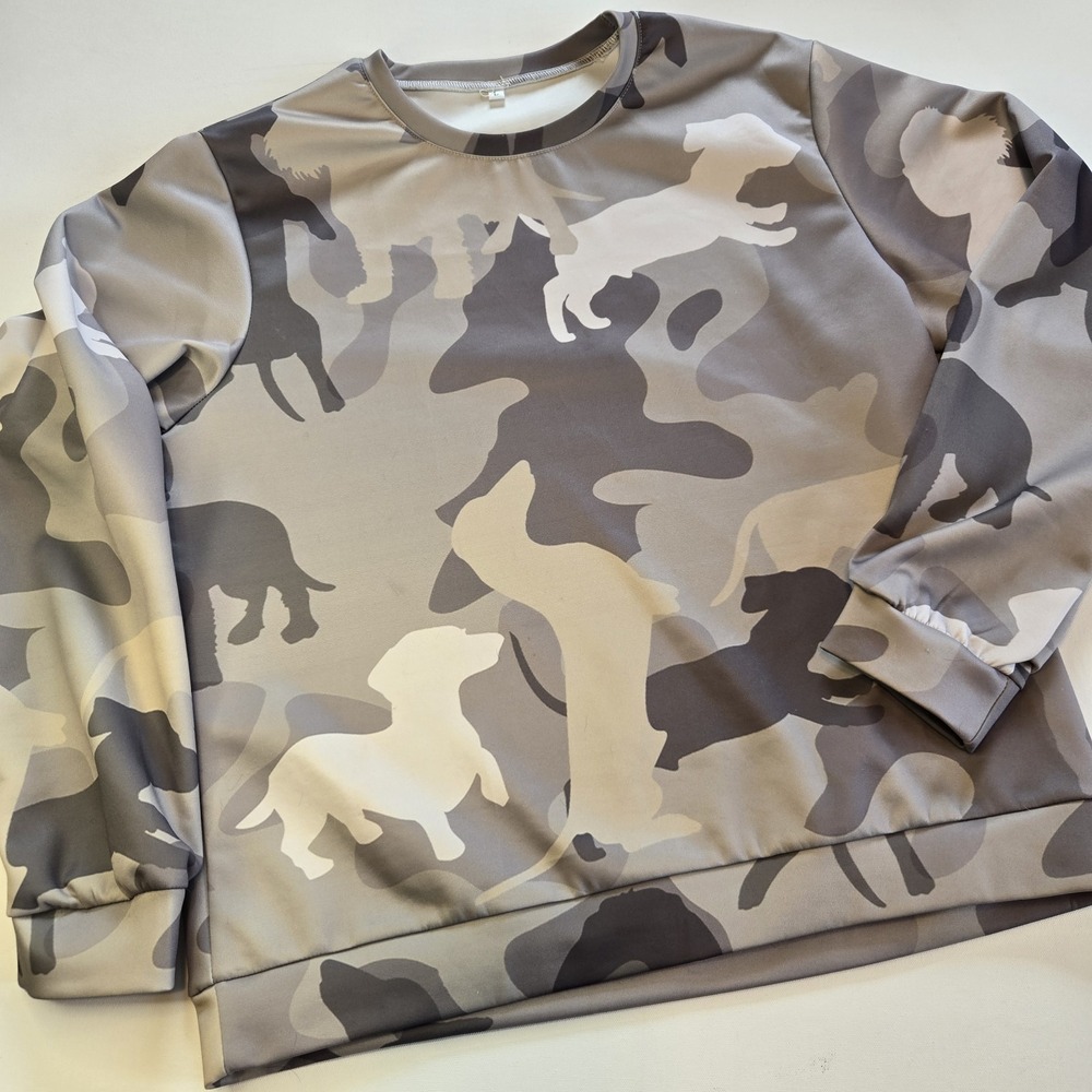 Puppy Dog Themed Green Camo Camoflage Womens Sweatshirt Size Large